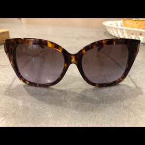Michael Kors Sunglasses “Taormina” Model